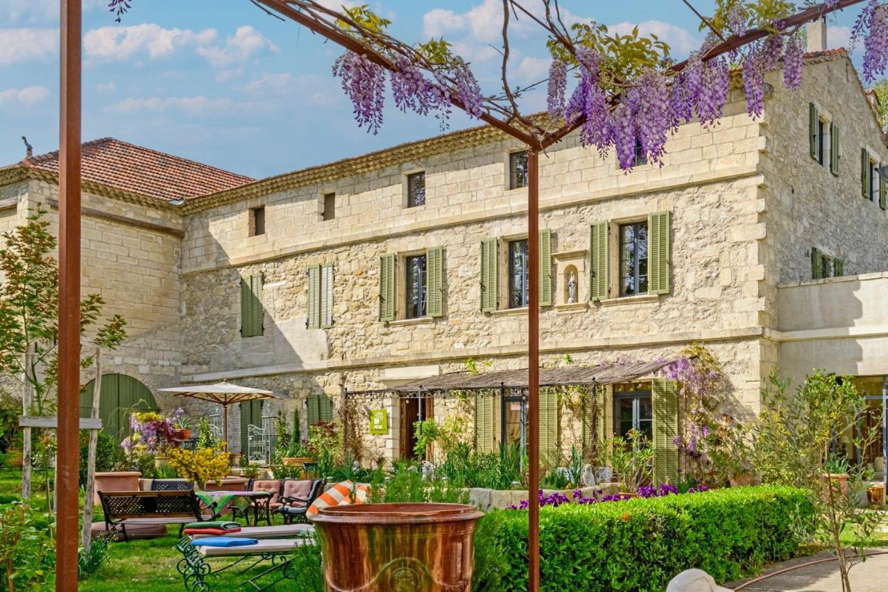 Bastide De Bellegarde 2* Avignon