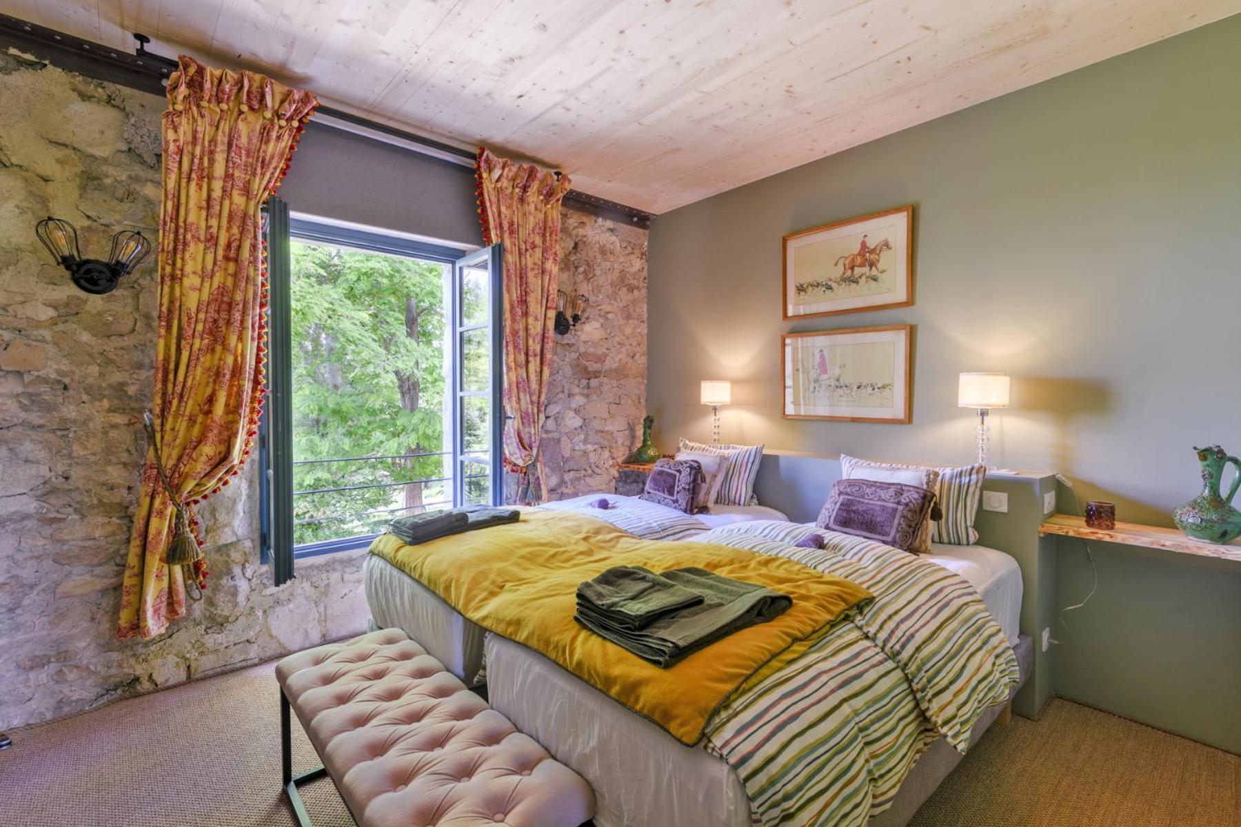 Bastide De Bellegarde Bed & Breakfast